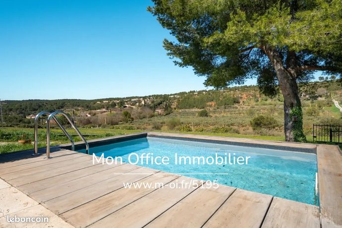 Maison 6 pièces 150 m²