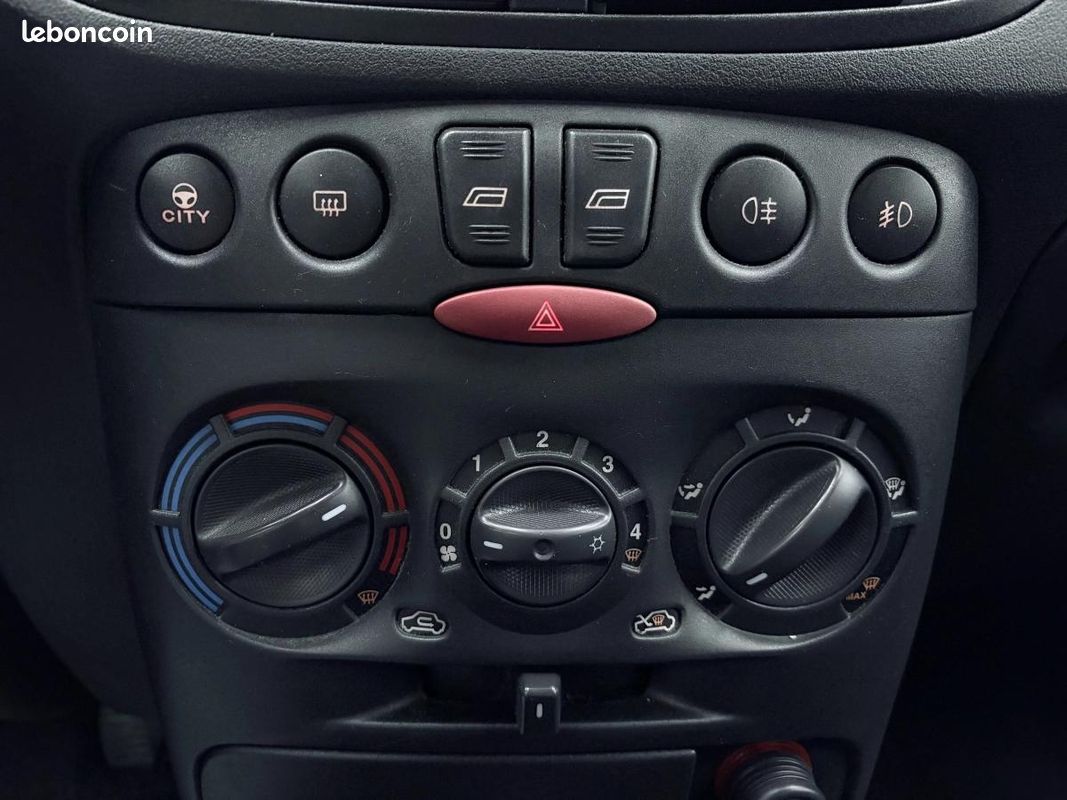 Fiat Punto 1.2 i 60 Clim / kit distribution neuf (image 14)