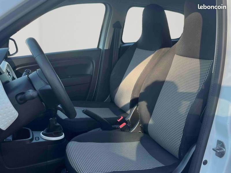 Renault Twingo III SCe 65 - 21 Life (image 15)