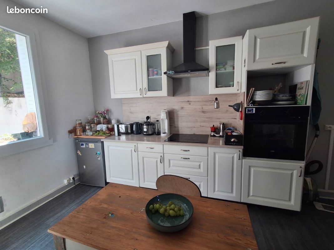 Appartement 5 pièces 95 m² · à Thiers · 95 m² · 550 €/mois