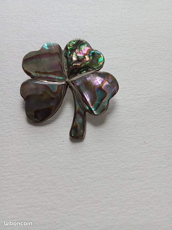 Broche Fantaisie Ancienne Trèfles à 4 Feuilles - Dorée Avec Pierres, Occasion