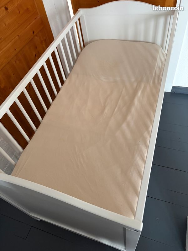 Lit barreaux bébé + matelas (image 1)