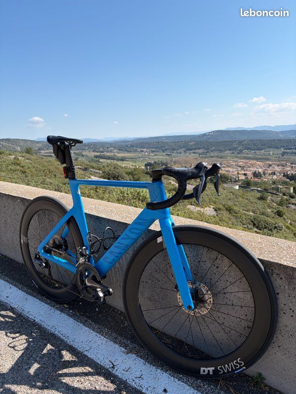 Canyon aeroad CF SLX 8 (image 2)