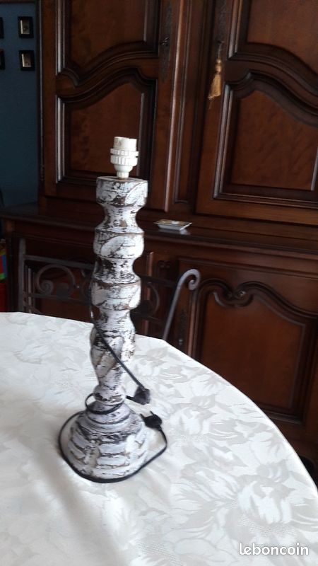 Pied de lampe en bois tourné électrifié (image 2)