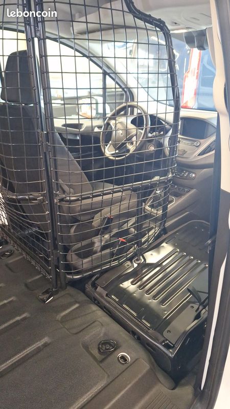 Ford transit courrier l1h1 100cv (image 9)