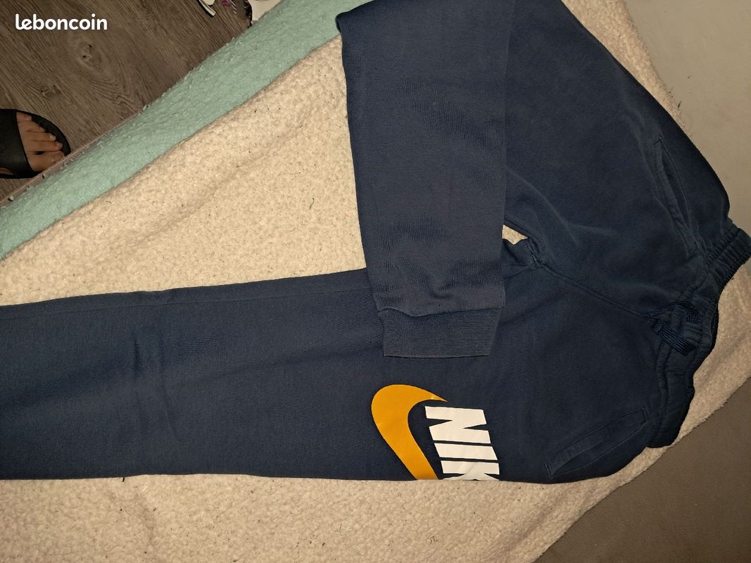 Jogging garçon nike bleu marine (image 1)