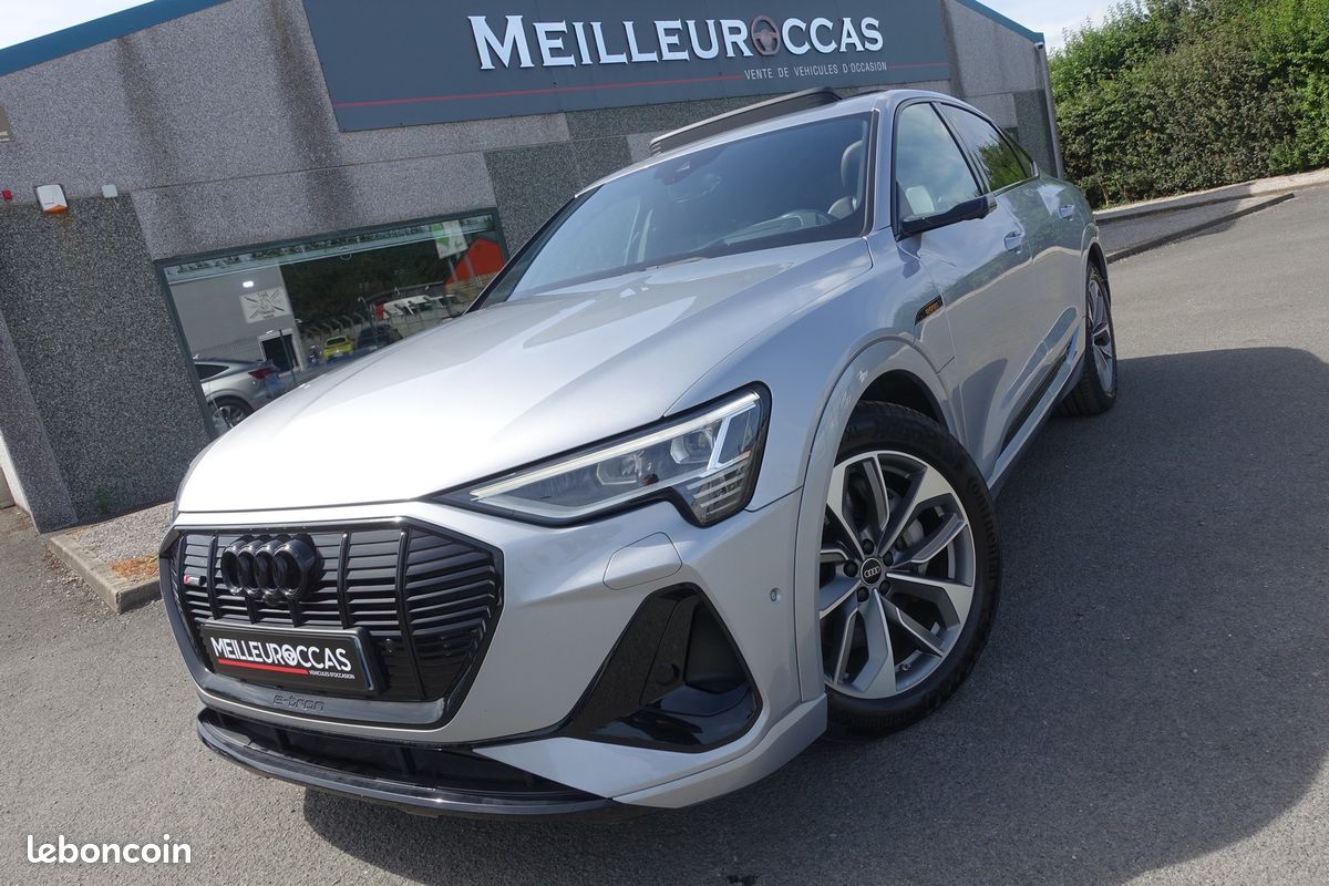 E-Tron 55 Sportback Quattro S-Tronic S-Line 408ch Virtual cockpit/Toit ouvrant/Cuir sport Chauffant/Grd Gps europe/Caméra 3D/Accès confort/HUD/Full LED/Carplay/1*Main/Garantie 12 mois (image 14)
