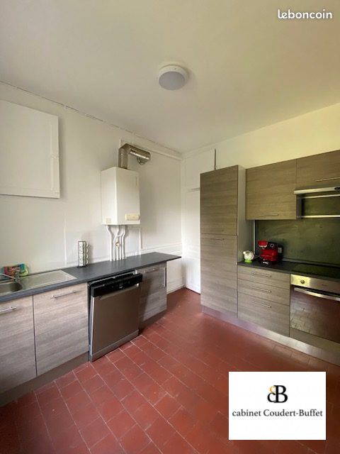 Appartement 3 pièces 73 m² · à Cosne-Cours-sur-Loire · 73 m² · 660 €