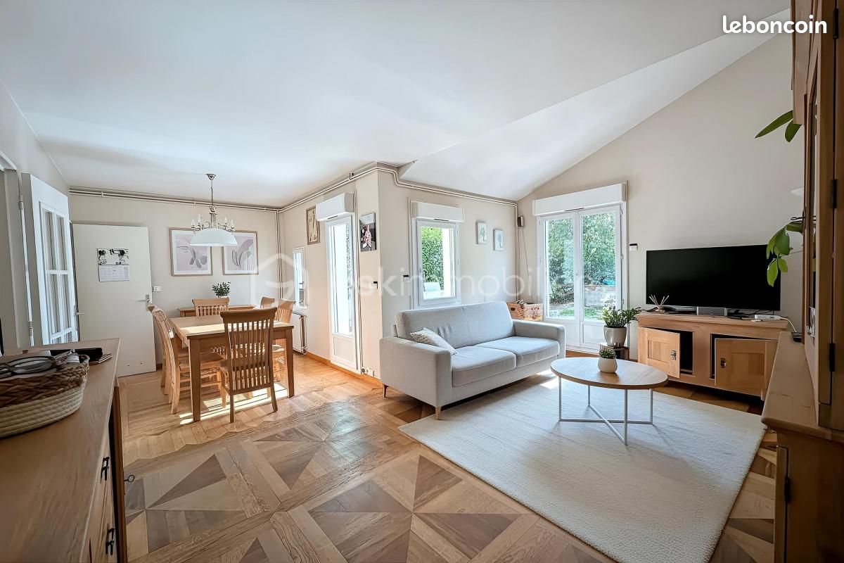 Maison 4 pièces 94 m² · à Jouy-le-Moutier · 94 m² · 299 900 €