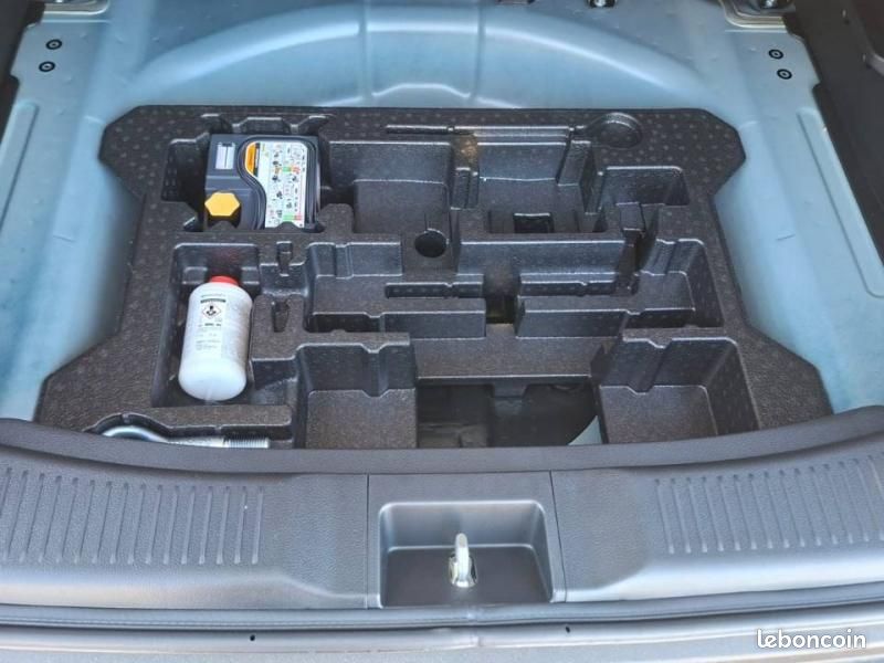 Suzuki S-Cross 1.4 Boosterjet Hybrid 110ch Xplore Auto Allgrip (image 12)