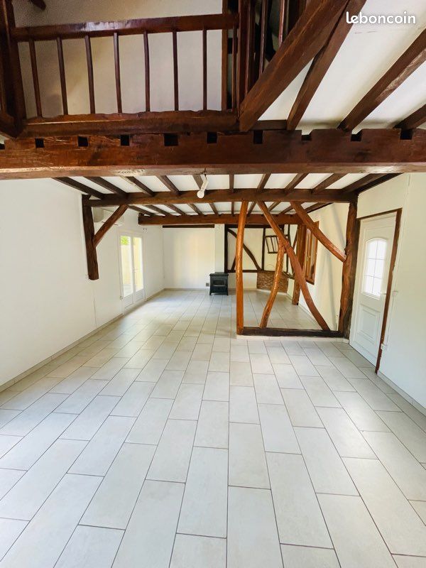 Maison 6 pièces 140 m² · à Bernaville · 140 m² · 800 €/mois