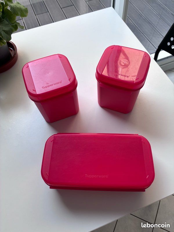 LOT DE BOÎTES Tupperware empilables EUR 19,95 - FR