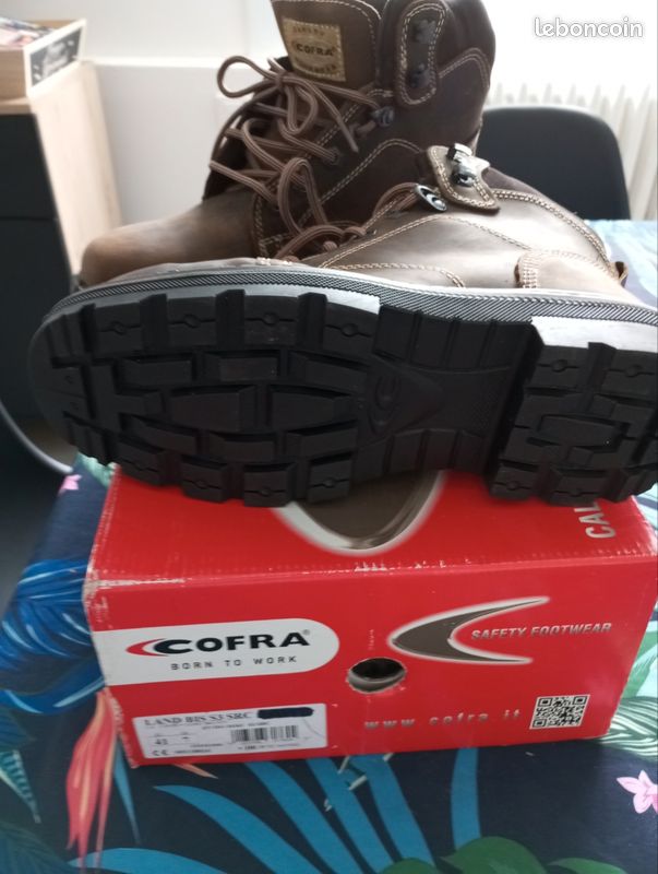 Chaussures de sécurité COFRA land Bis S3 SRC Chaussures