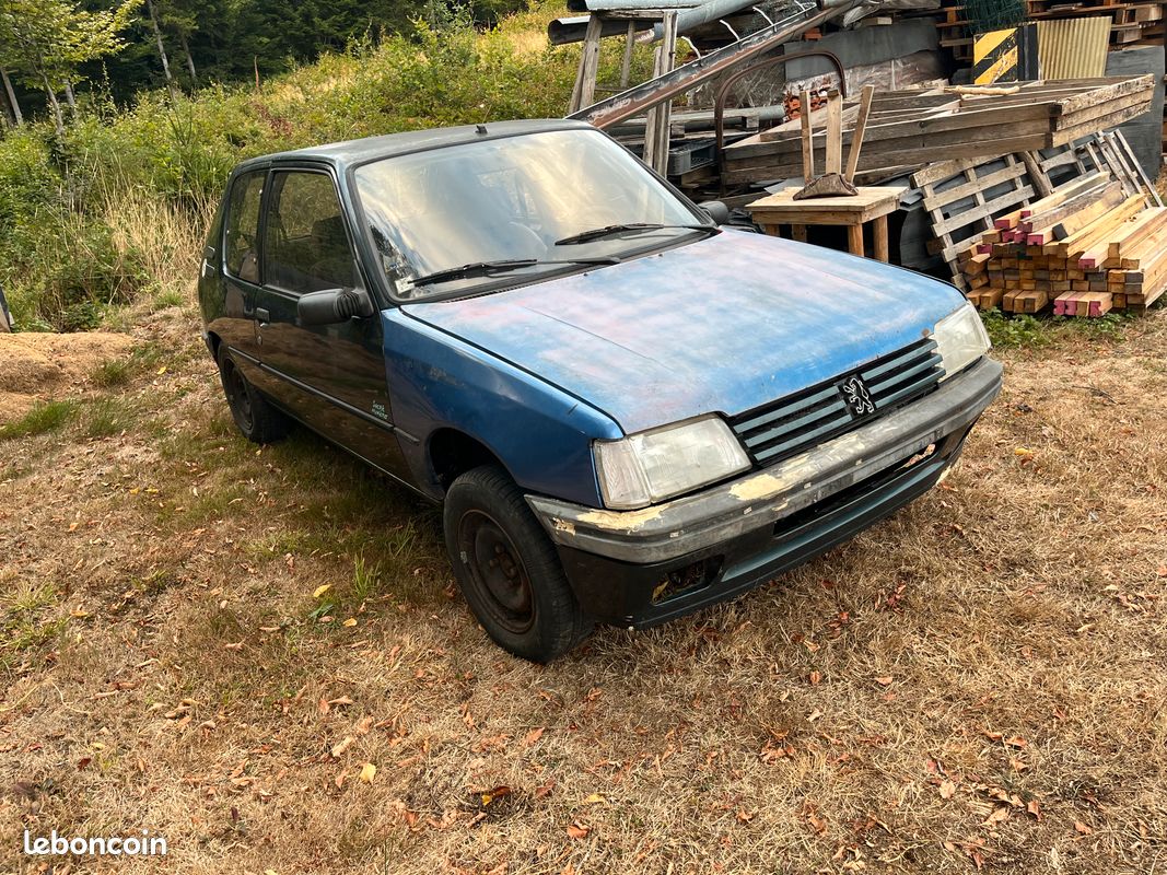 Pièces Peugeot 205 (image 1)
