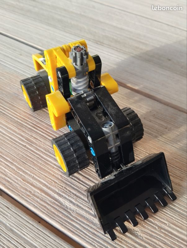 Lego technic Volvo 30433 (image 1)