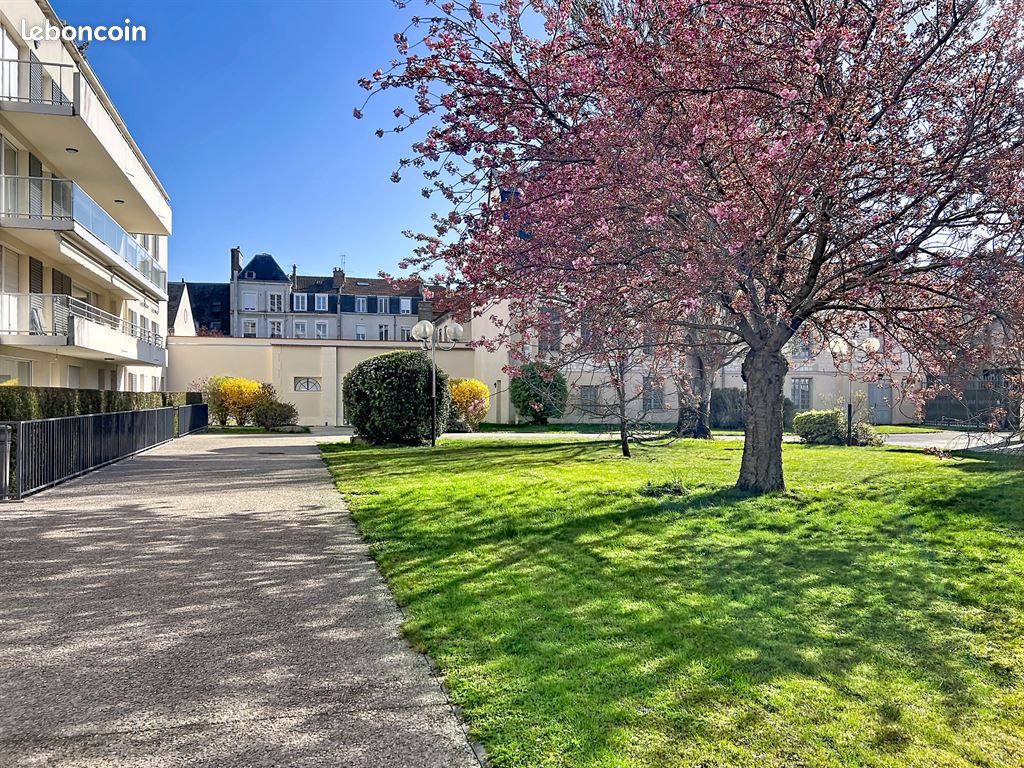 Appartement 5 pièces 101 m² · à Reims · 101 m² · 398 000 €