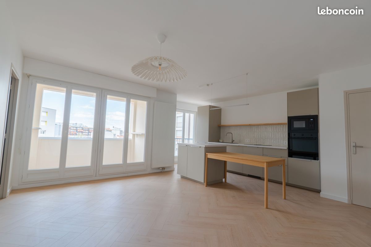 Appartement 4 pièces 82 m² · à Clermont-Ferrand · 82 m² · 1 250 €/mois
