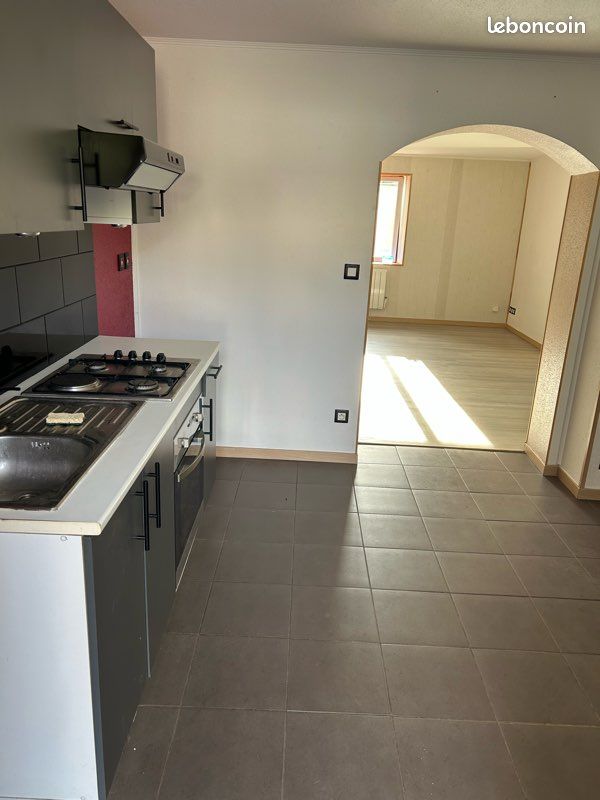 Appartement 3 pièces 65 m² · à Lure · 65 m² · 450 €/mois