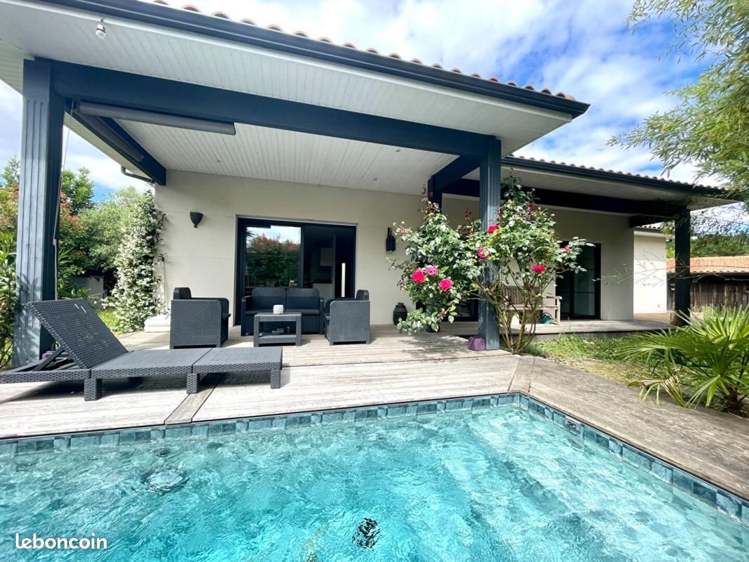 Maison 4 pièces 119 m² · à Saint-Jean-d'Illac · 119 m² · 530 000 €