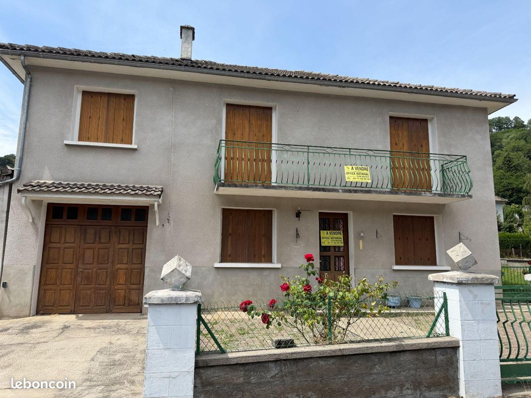 Maison 6 pièces 110 m² · à Saint-Martin-Valmeroux · 110 m² · 95 400 €