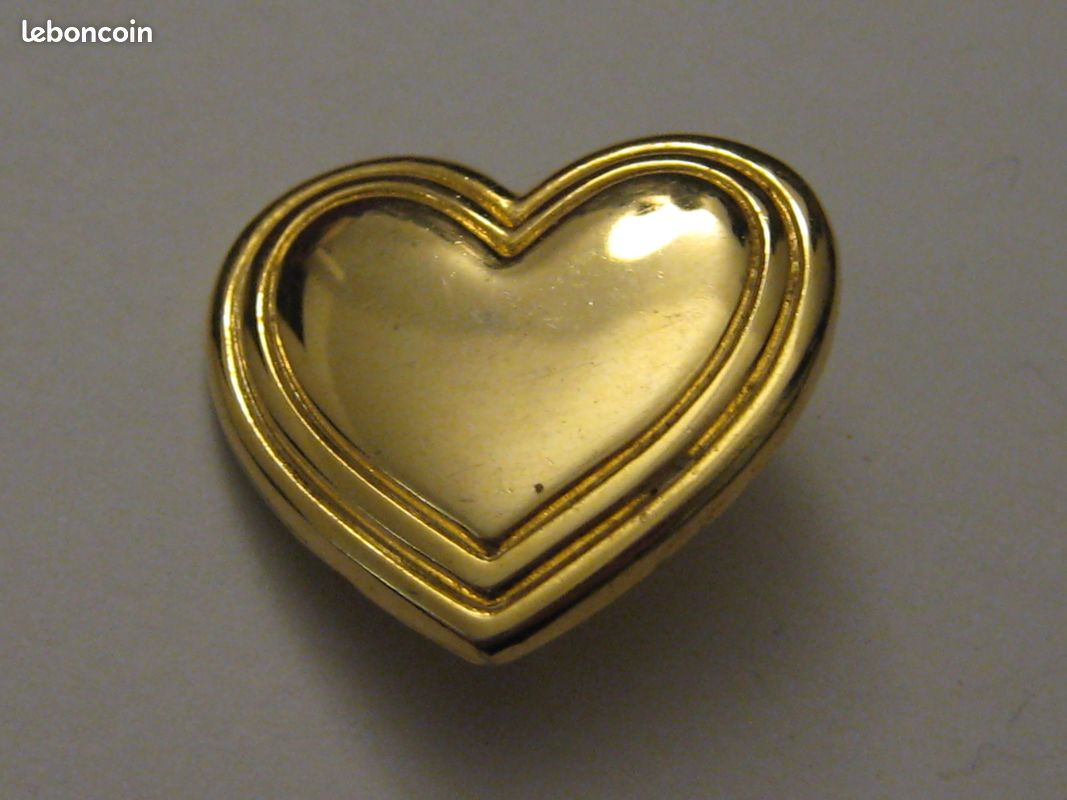 Yves Saint Laurent Broche Métal Doré ref.52018 - Joli Closet