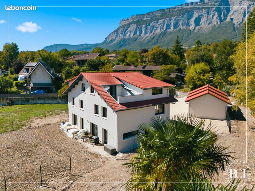 Appartement 4 pièces 102 m² · à Montbonnot-Saint-Martin · 102 m² · 379 000 €