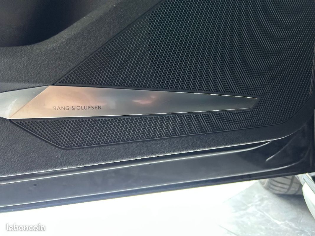 Audi a1 sportback 40 tfsi 200 cv s line boite auto full option (image 3)