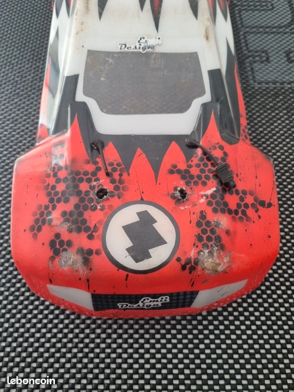 Carrosserie team Corally Shogun 1/8 (image 4)