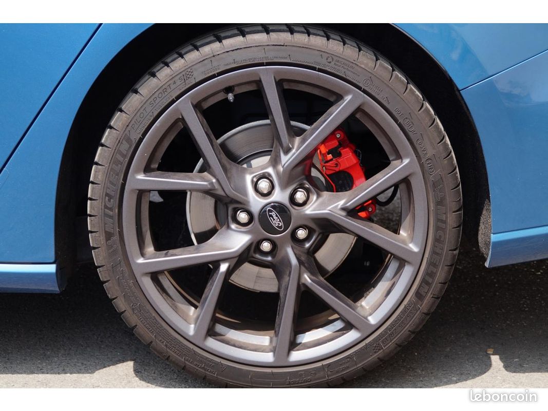 FORD FOCUS IV ST SW 2.3 EcoBoost 280cv BVM6 + OPTIONS (image 47)