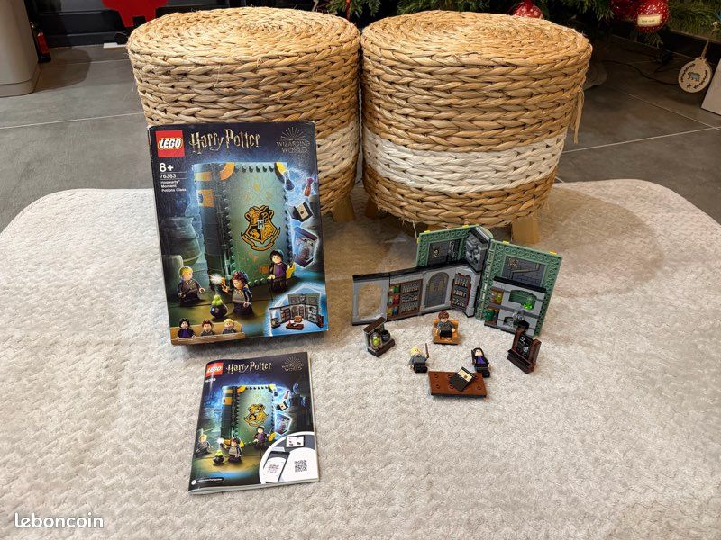 Lego Harry Potter Potions class 76383 (image 1)