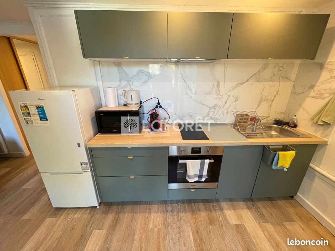 Appartement 1 pièce 24 m² · à Fréjus · 24 m² · 590 €