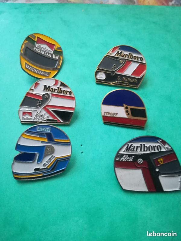 PIN S Casques pilote formule 1 (image 1)