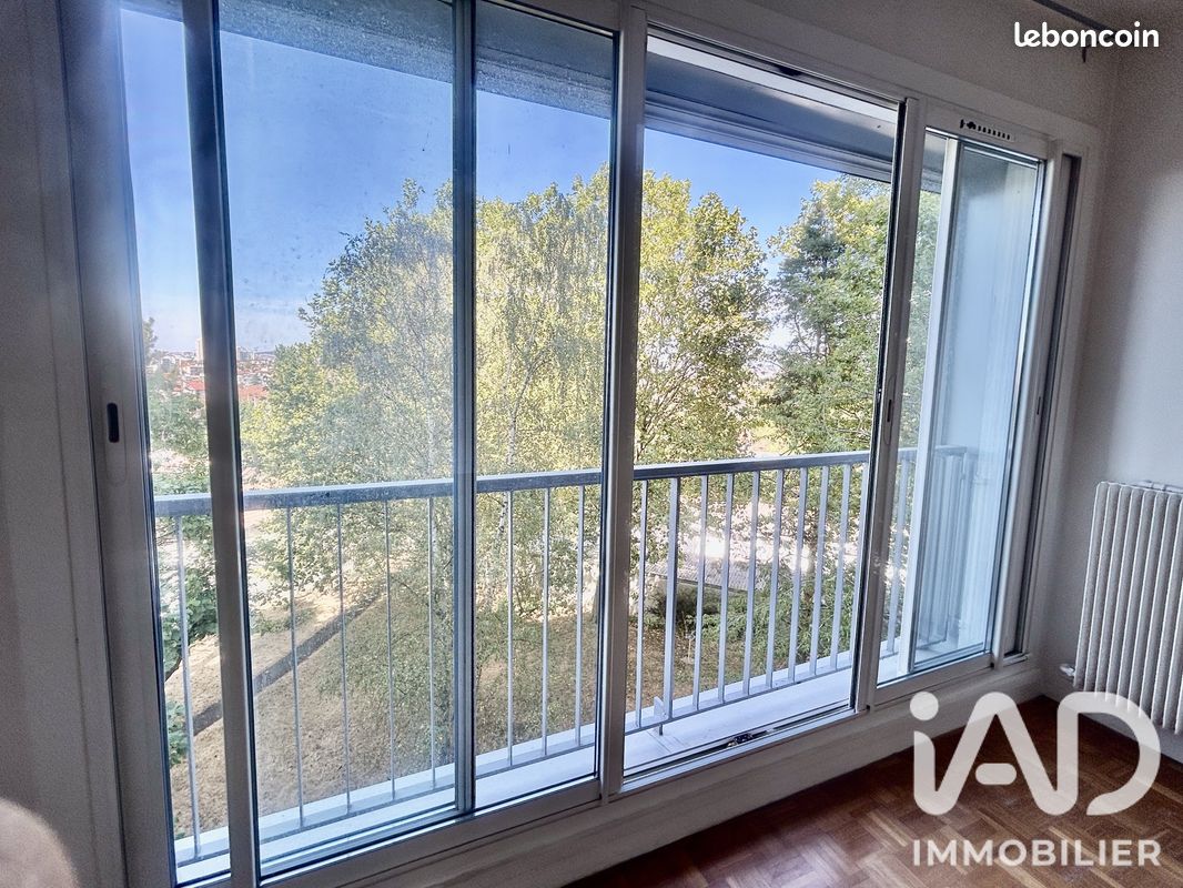 Appartement 2 pièces 42 m² · à Châtillon · 42 m² · 235 000 €