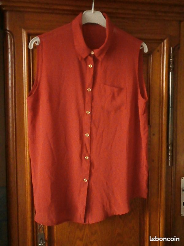 Chemisier femme couleur rouille taille 42-44 Vêtements - Main Image