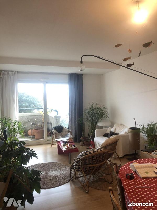 Appartement 3 pièces 76 m² · à Rezé · 76 m² · 827 €