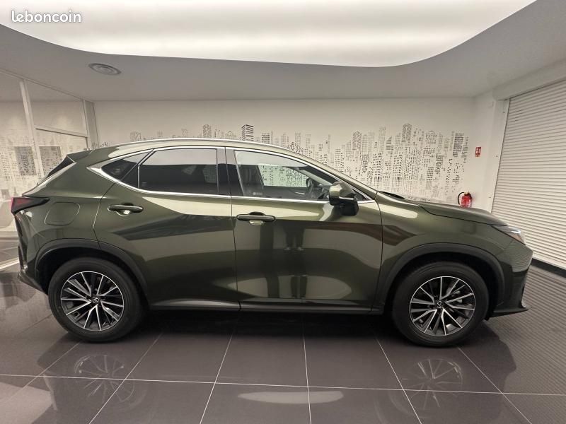 Lexus NX 450h+ Luxe 4WD MY25 (image 7)