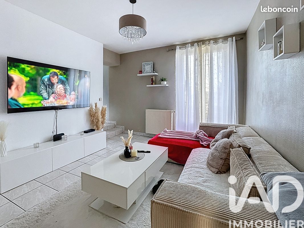 Immeuble 297 m² Bondoufle (image 12)