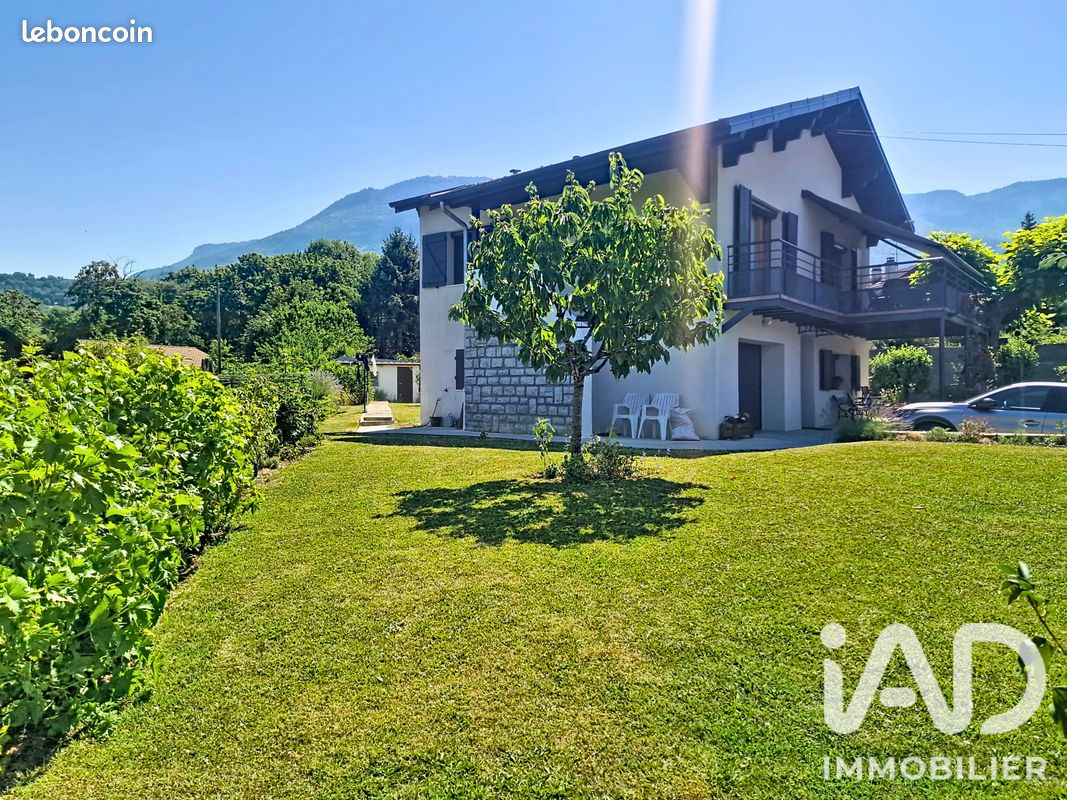 Maison 4 pièces 97 m² · à Aix-les-Bains · 97 m² · 550 000 €