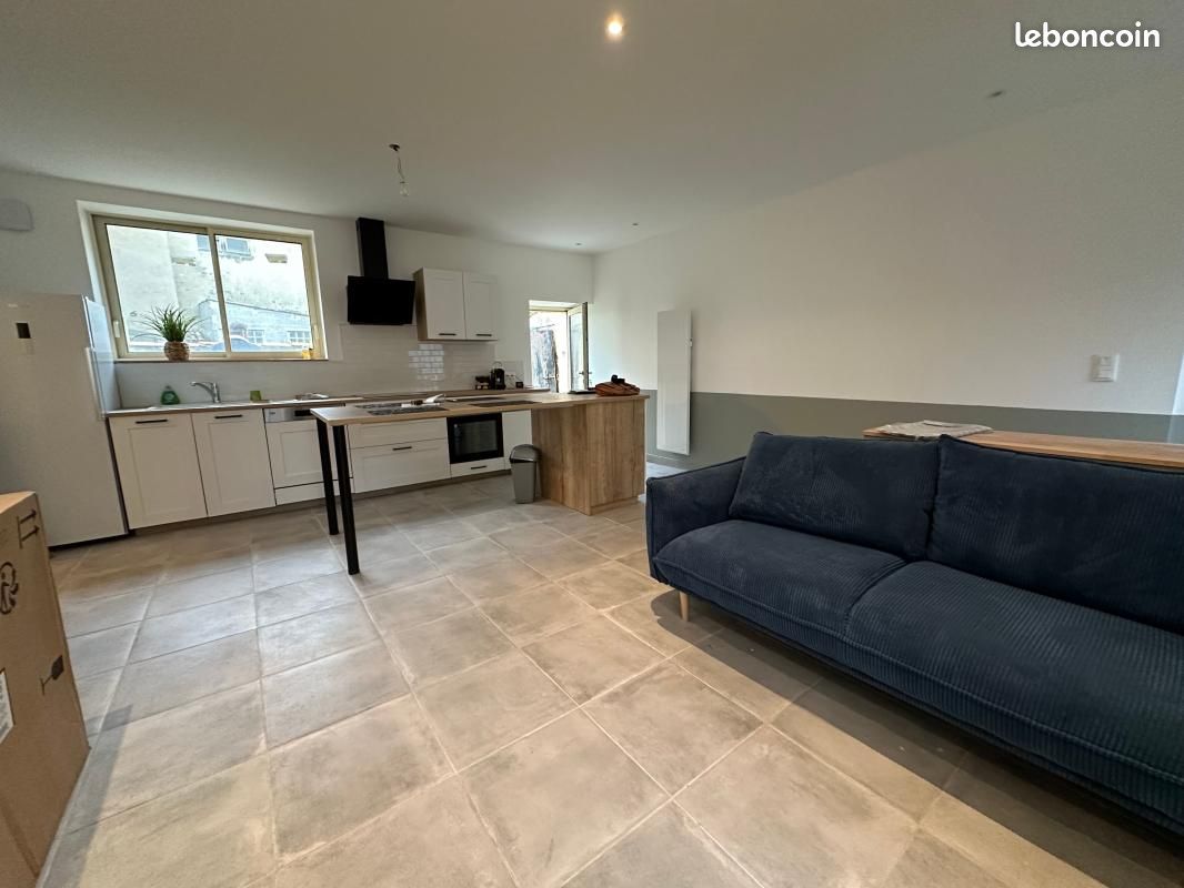 Maison 5 pièces 112 m² · à Surgères · 112 m² · 235 000 €