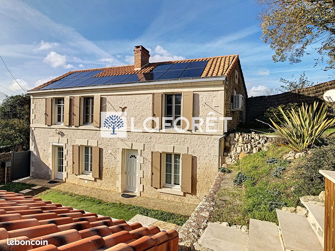 Maison 4 pièces 90 m² - Thouars 79100 (image principale 0)