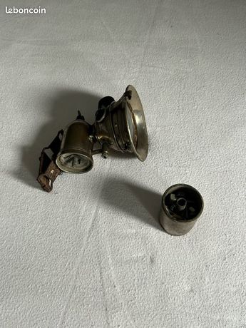 Ancienne Lampe De Vélo La Coursière Luxor - Métal, Verre Rouge - Vintage, état Correct, Pièce Collection