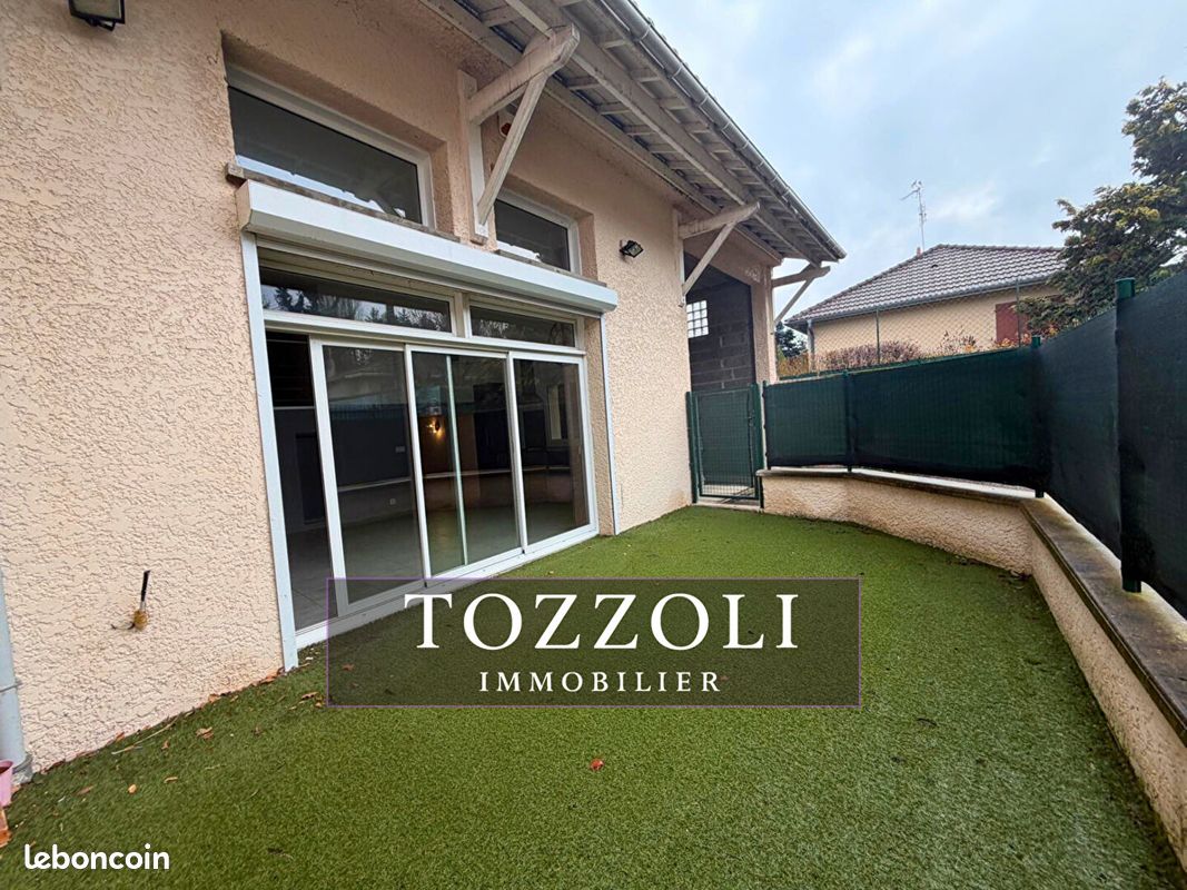 Appartement 3 pièces 79 m² · à La Verpillière · 79 m² · 890 €/mois