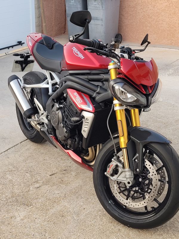 Triumph Speed Triple Speed Triple 1200 RS Carnival Red Rouge d