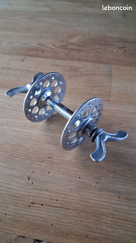 Moyeu Avant Campagnolo Gran Sport - 36 Trous, 100 Mm, Bride Haute, Sans QR, Occasion Bon état, Compatible Shimano