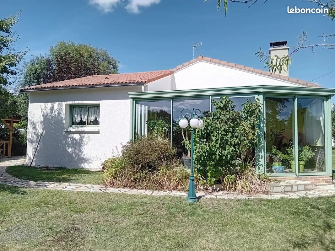 Maison 8 pièces 180 m² · à Mauléon · 180 m² · 252 000 €