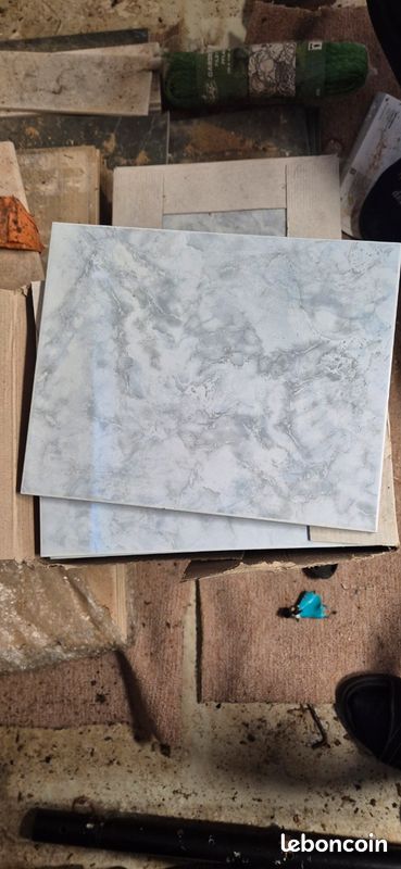 4 cartons de faïence murale effet marbre – 6 m2 (20 x 25 cm) (image 1)