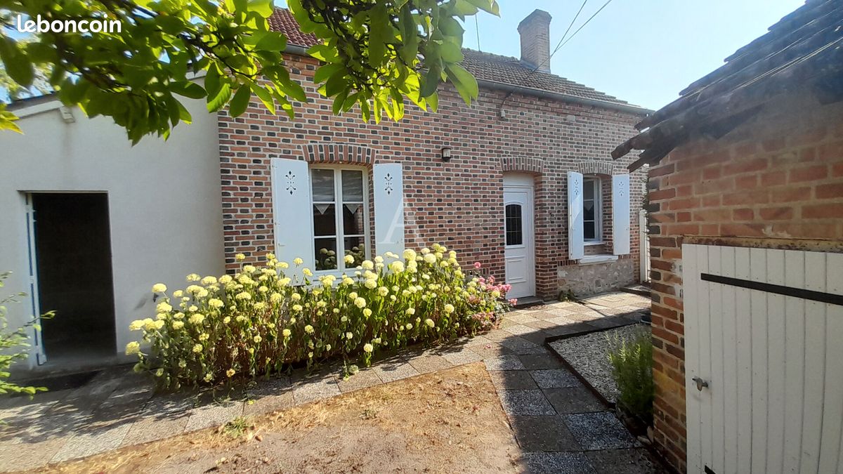 Maison 4 pièces 82 m² · à Lamotte-Beuvron · 82 m² · 812 €