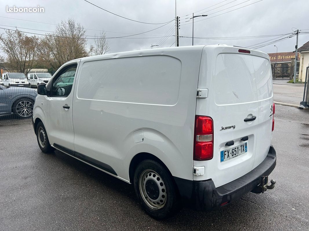 Citroen Jumpy hdi 120 cv boite 6 vitesse gps 03/2021 100000 kms attelage ct ok garantie 12 mois 10408e ht (image 4)
