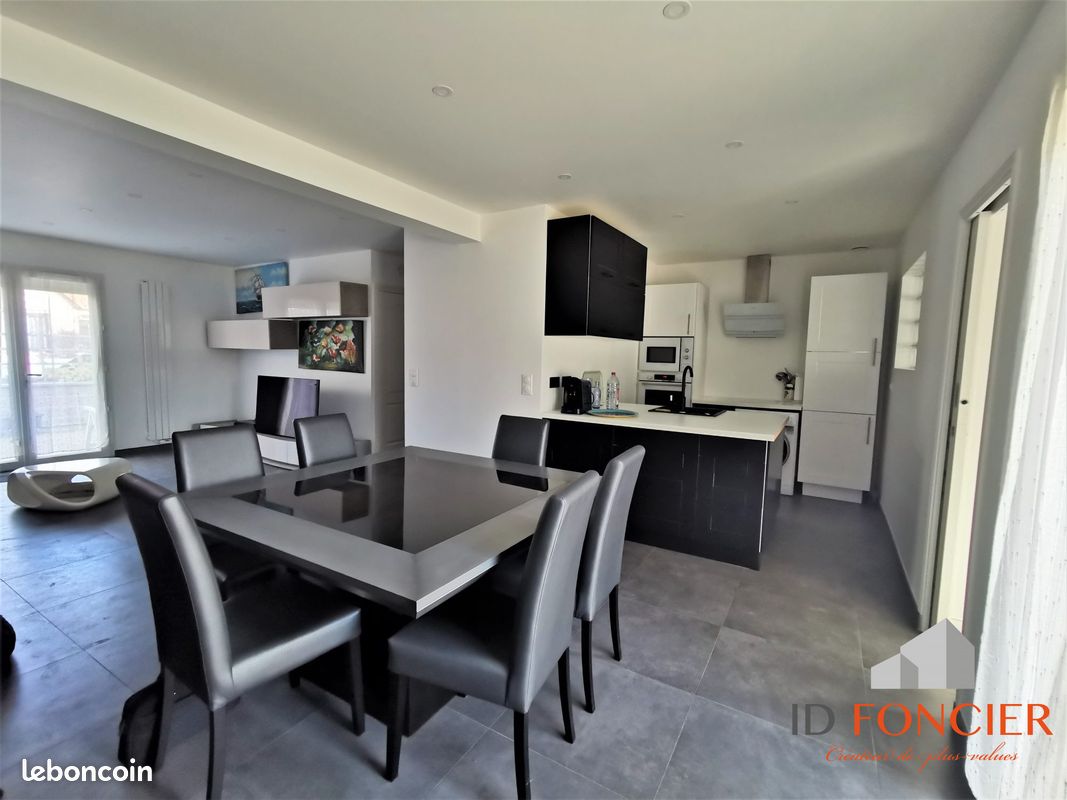 Maison 6 pièces 95 m² · à Morangis · 95 m² · 375 000 €