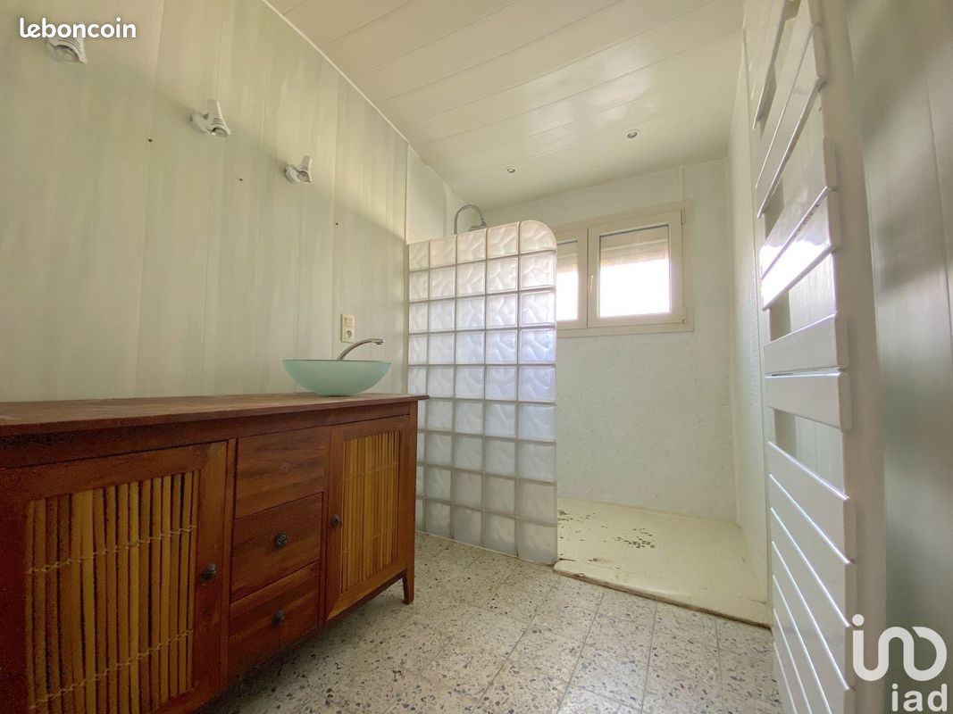 Maison 3 pièces 75 m² - Rochefort 17300 (image principale 3)